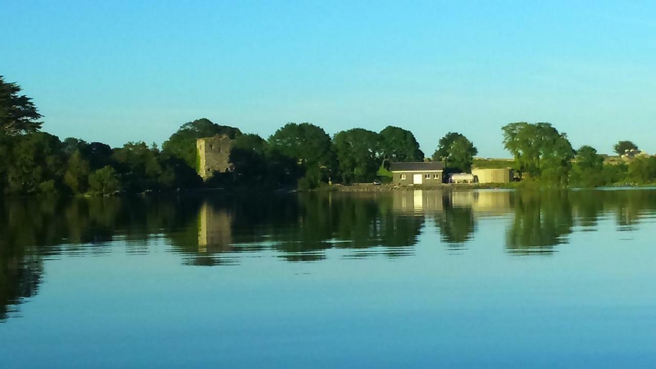 Cosy Lakeside Cottage John'S Hollow Headford Bagian luar foto